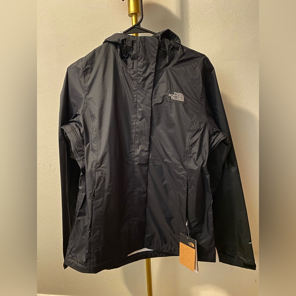 THE NORTH FACE Women's Venture 2 Waterproof Hooded Rain Jacket